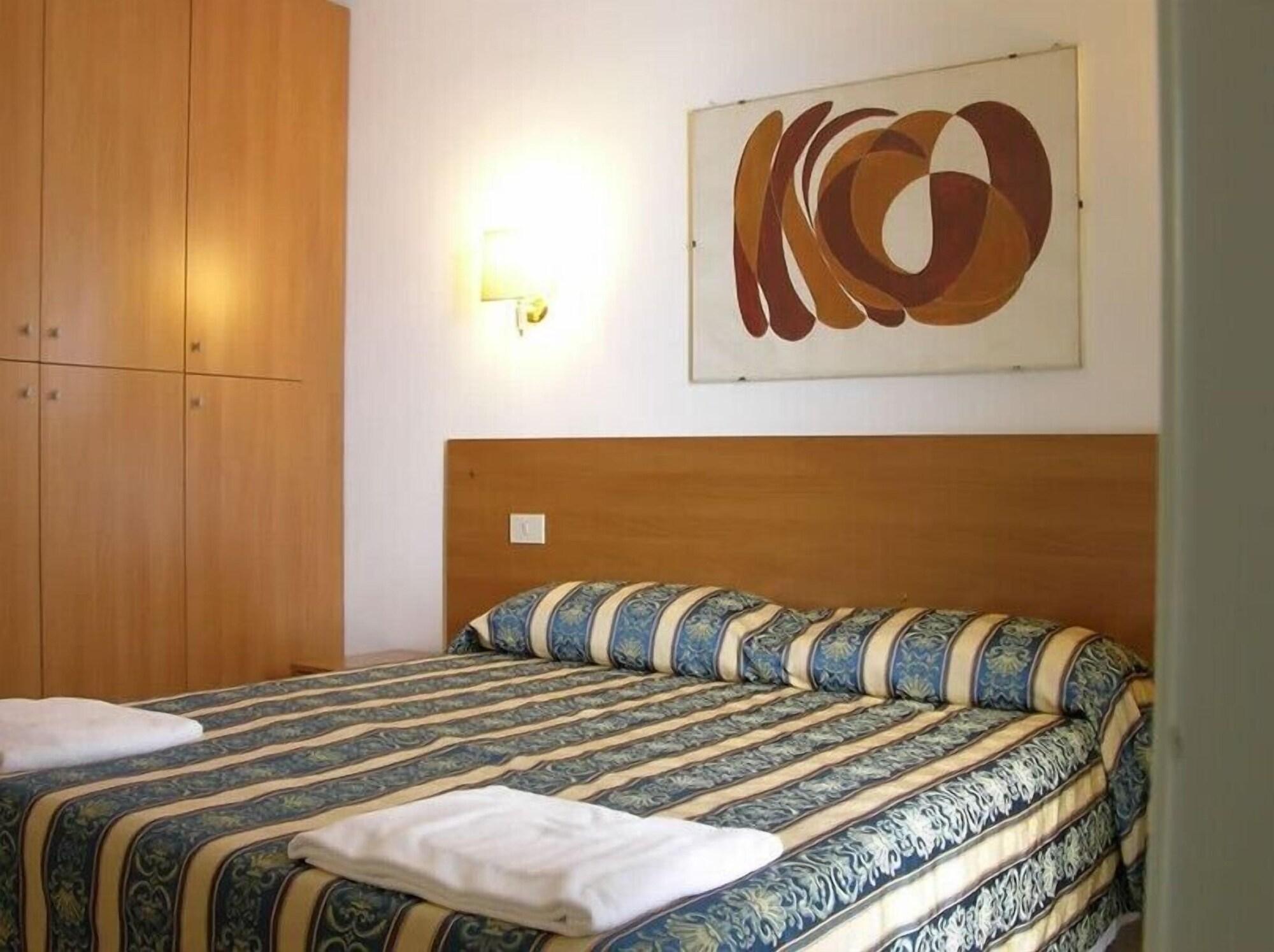 Lägenhetshotell Lodi 3*